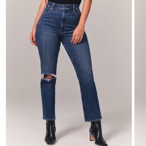 Curve Love Ultra High Rise Ankle Straight Jean